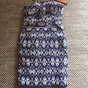 Banana Republic blue ikat strapless dress sz 6P.